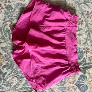 Lululemon 2.5” Hotty Hot High Rise Short